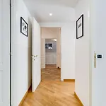 Bmga L Incredible 3bdr With Balcony In Center Apartament *
