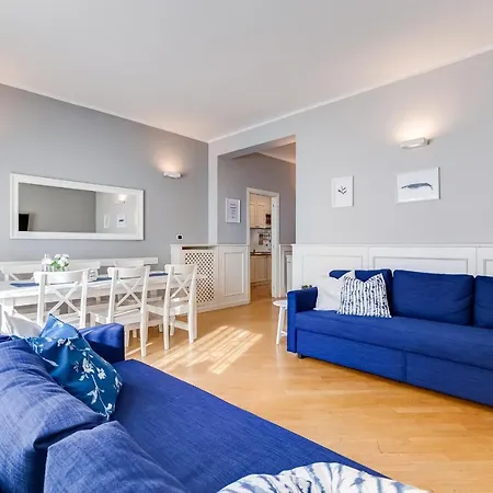 公寓 Bmga L Incredible 3bdr With Balcony In Center