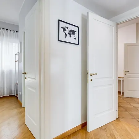 Bmga L Incredible 3bdr With Balcony In Center 罗马