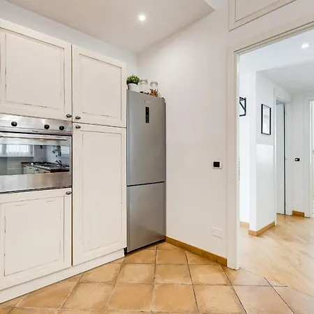 Bmga L Incredible 3bdr With Balcony In Center 罗马