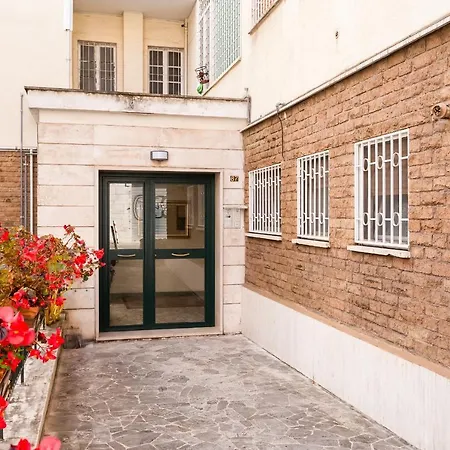 Bmga L Incredible 3bdr With Balcony In Center Apartament