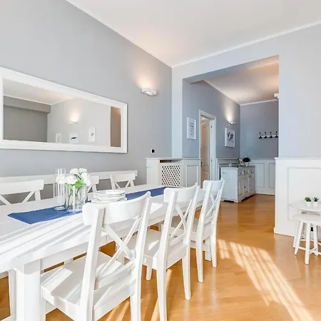 Apartment Bmga L Incredible 3bdr With Balcony In Center
