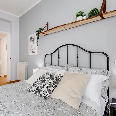 Bmga L Incredible 3bdr With Balcony In Center 公寓 罗马